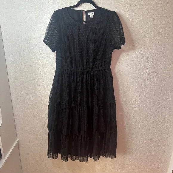 J. Crew Tiered Midi Dress Swiss Dot Black Short‎ Sleeve Size 10 - Picture 2 of 5